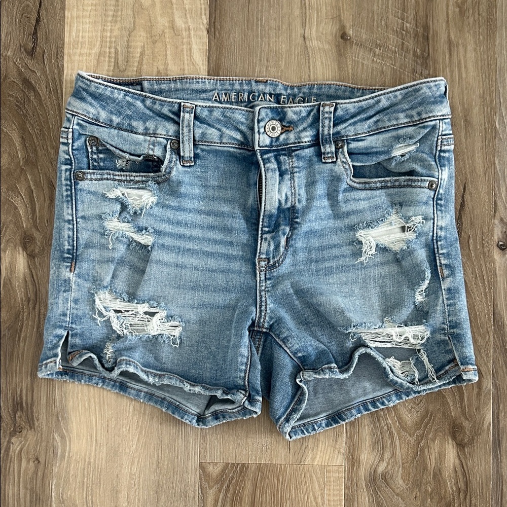 American Eagle Outfitters Light Blue Distressed Jean Shorts